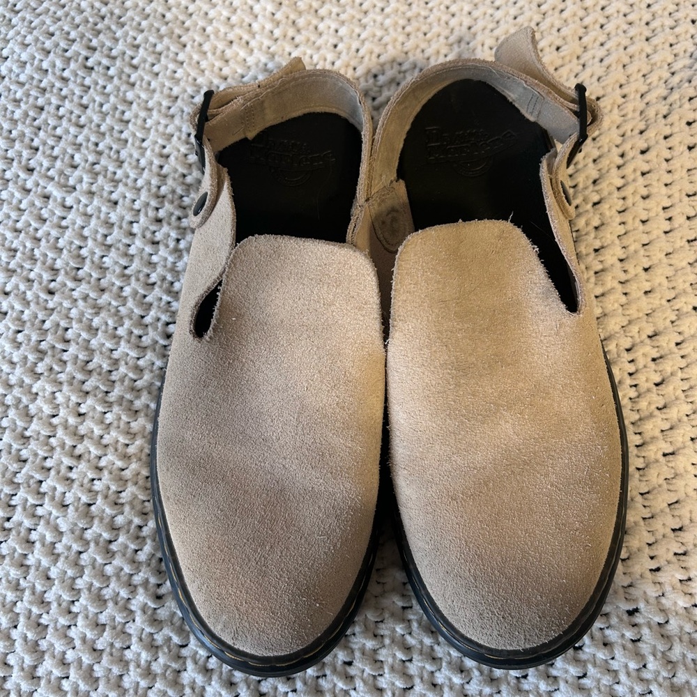Dr. Martens Carlson Suede Casual Slingback Mules in Tan size US M 8/ US L 9
